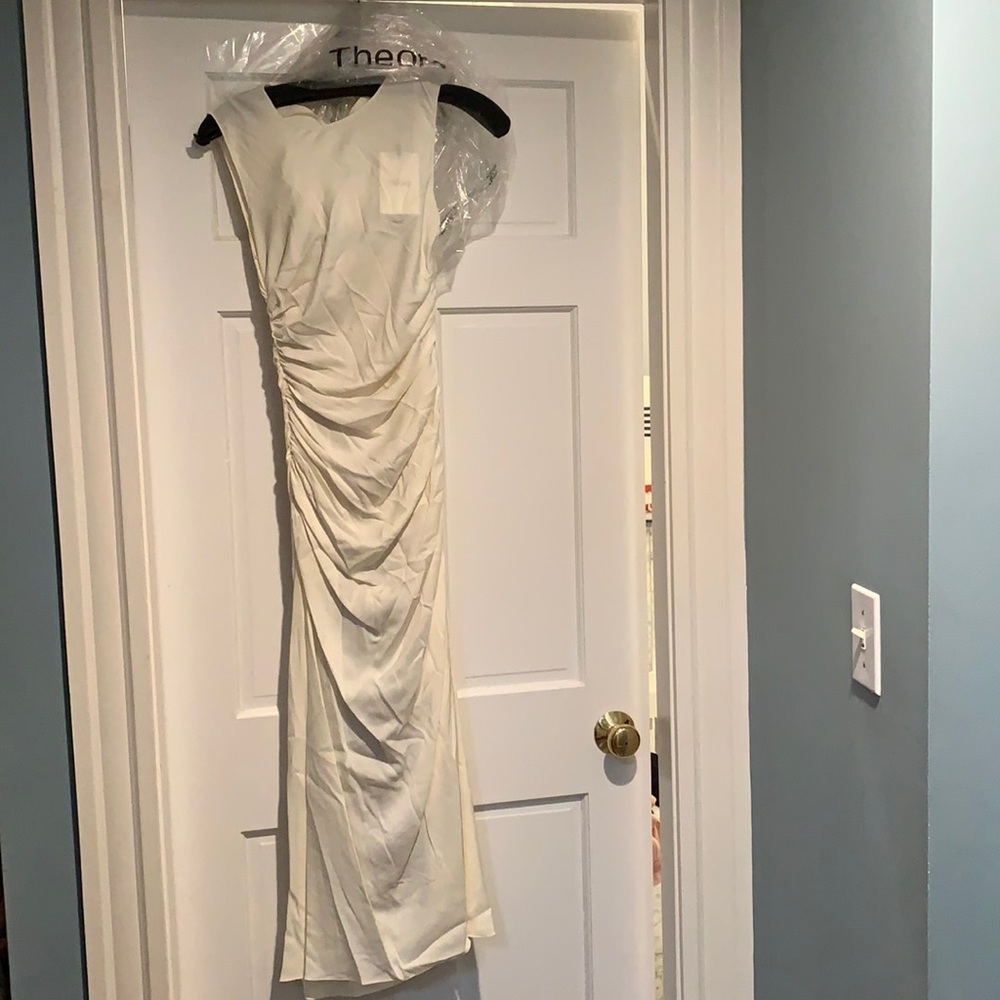 Brand new Ivory silk Theory Dress